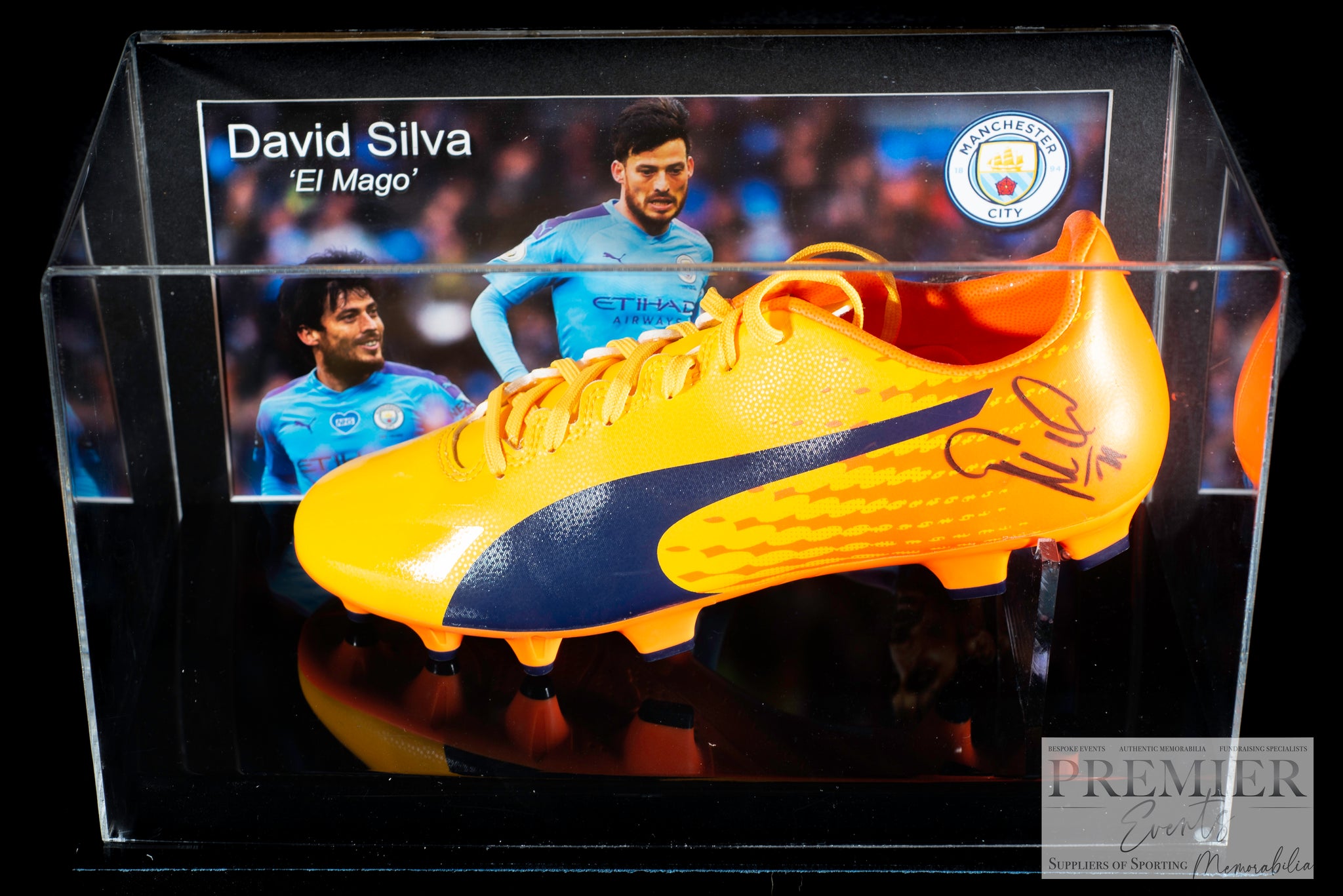 David Silva Signed Boot